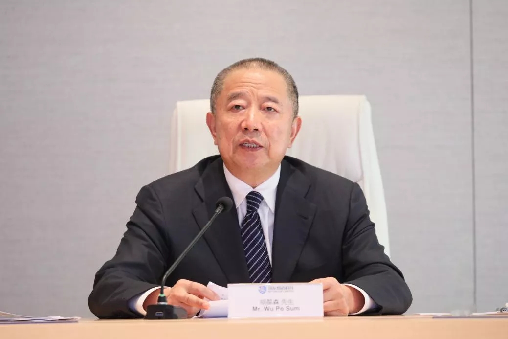 筑友智造科技控股股東、建業(yè)集團(tuán)董事長(zhǎng)胡葆森在發(fā)布會(huì)上致辭2.webp.jpg